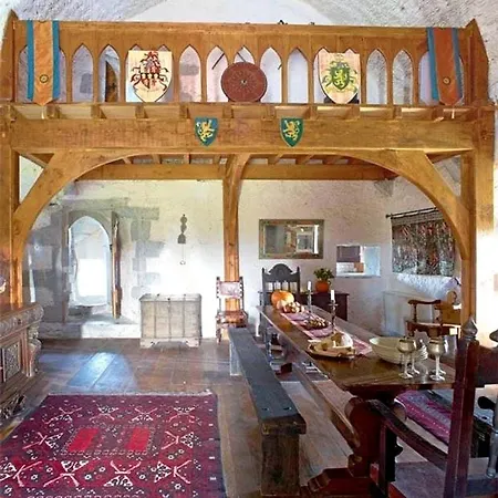 Holiday home Medievl Tower Rentl For Unique Getwy Ner Glwy In Irelnd