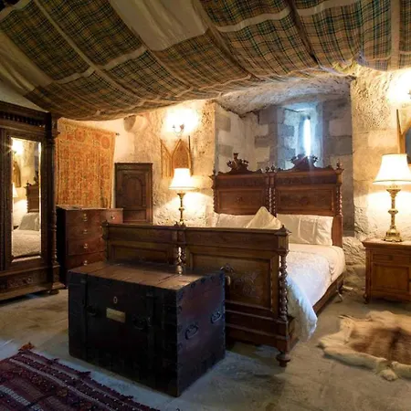 Prázdninový dům Medieval Tower For A Unique Getaway Near Galway In Ireland