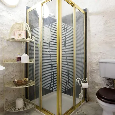 Holiday home Medievl Tower Rentl For Unique Getwy Ner Glwy In Irelnd Kilmaine