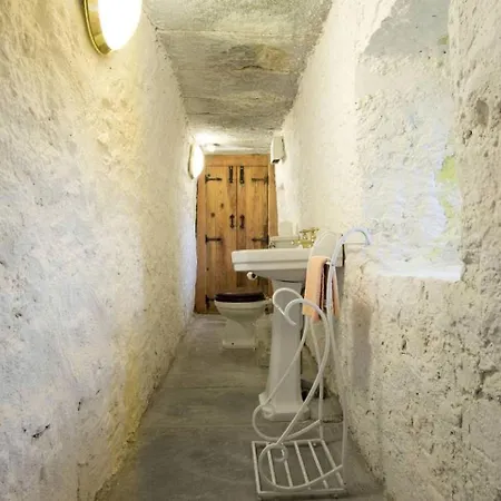 Feriehus Medieval Tower For A Unique Getaway Near Galway In Ireland
